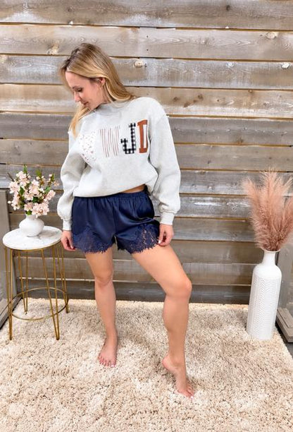 Midnight Muse Short